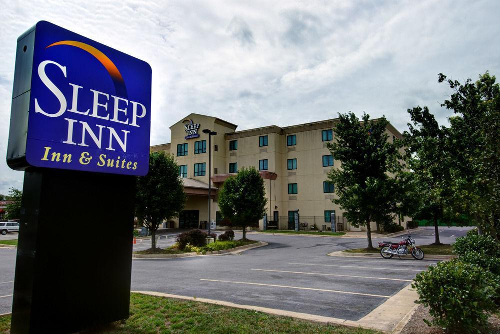 Sleep Inn & Suites Winchester Exterior photo
